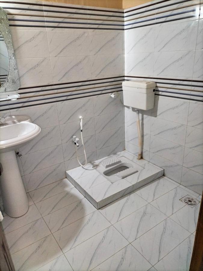 Karachi Motel Экстерьер фото