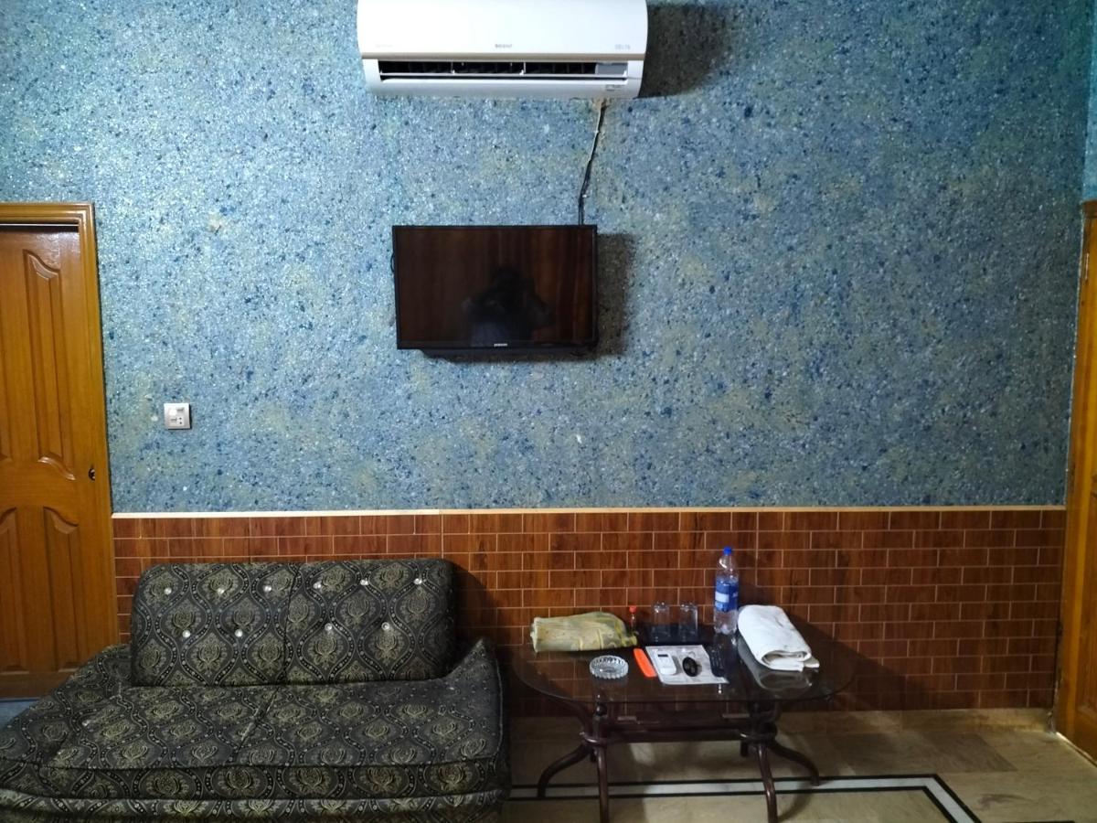 Karachi Motel Экстерьер фото