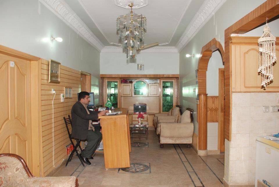 Karachi Motel Экстерьер фото